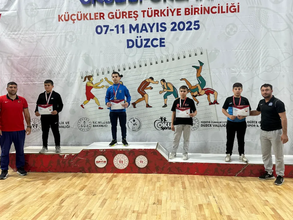 Kartepeli Güreşçi Türkiye Şampiyonu Oldu