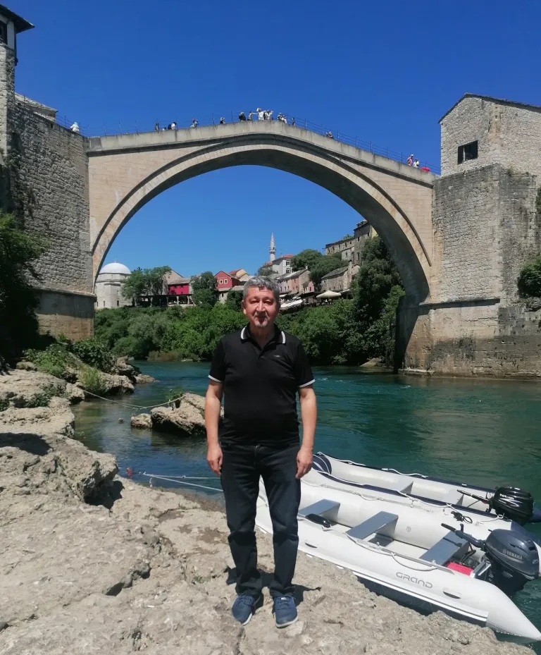 Tarihçi Rıdvan Şükür, Mostar’ı adım adım gezdi 