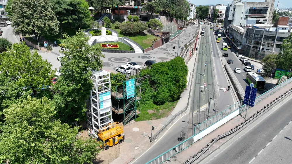 İzmit Tren Garı asansöründe durmak yok