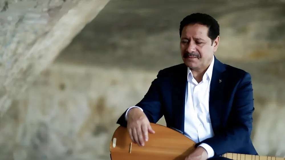 Aşık Maksut Feryadi Darıcalılarla Buluşuyor