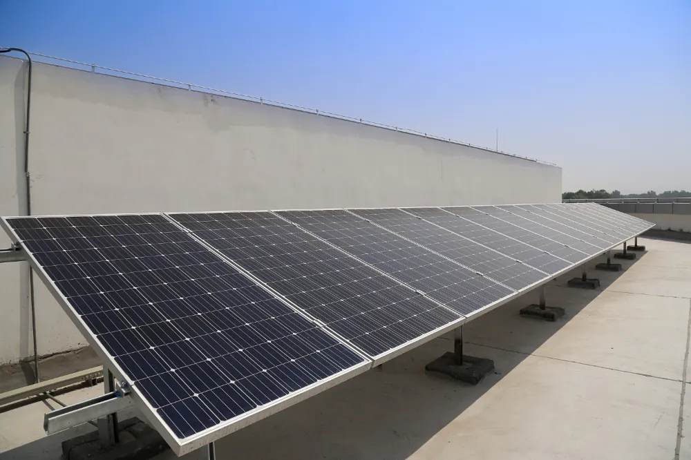 Çatı Güneş Enerjisi Sistemleri: Geleceğin Enerji Çözümü
