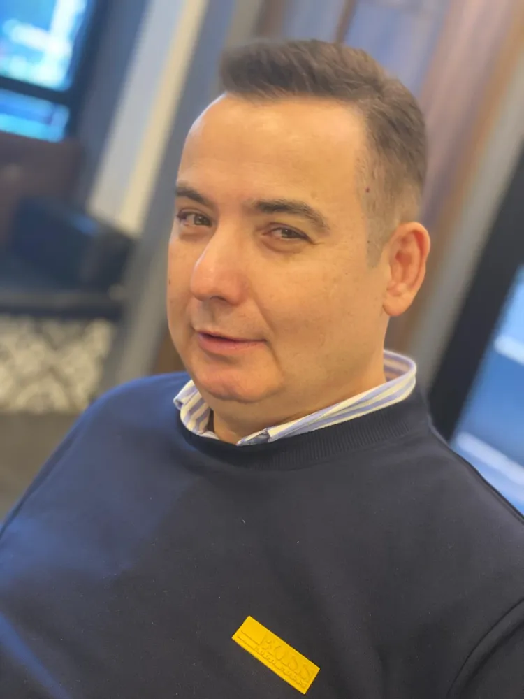 Mermerler Holding’de Hisse Usulsüzlüğü İddiası: Zafer Murat Mermer’den Yasal Hamle!