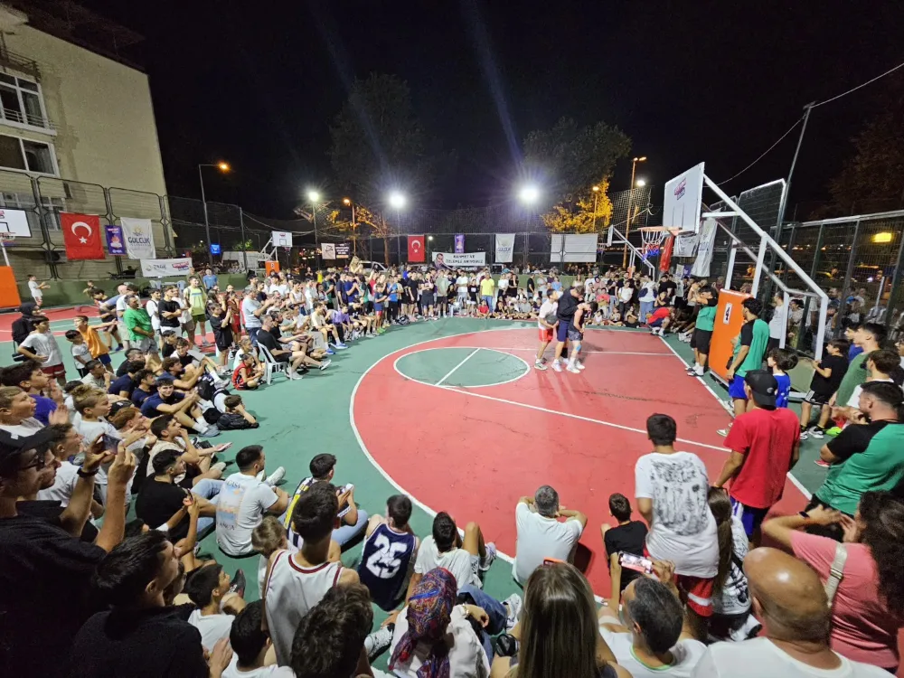 REKOR KATILIMLI SOKAK BASKETBOLU TURNUVASI SONA ERDİ