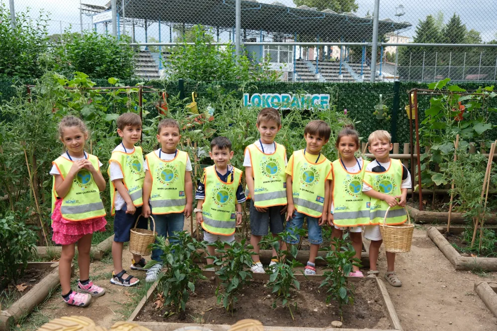 Lokomotif Çocuk Köyü’nde hasat sevinci